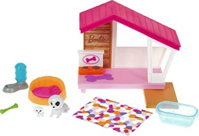 Barbie GRG78 - Mini-Spielset mit 2 Hündchen, Hundehaus und Zubehörteilen, Geschenk für Kinder von 3 bis 7 Jahren von Barbie