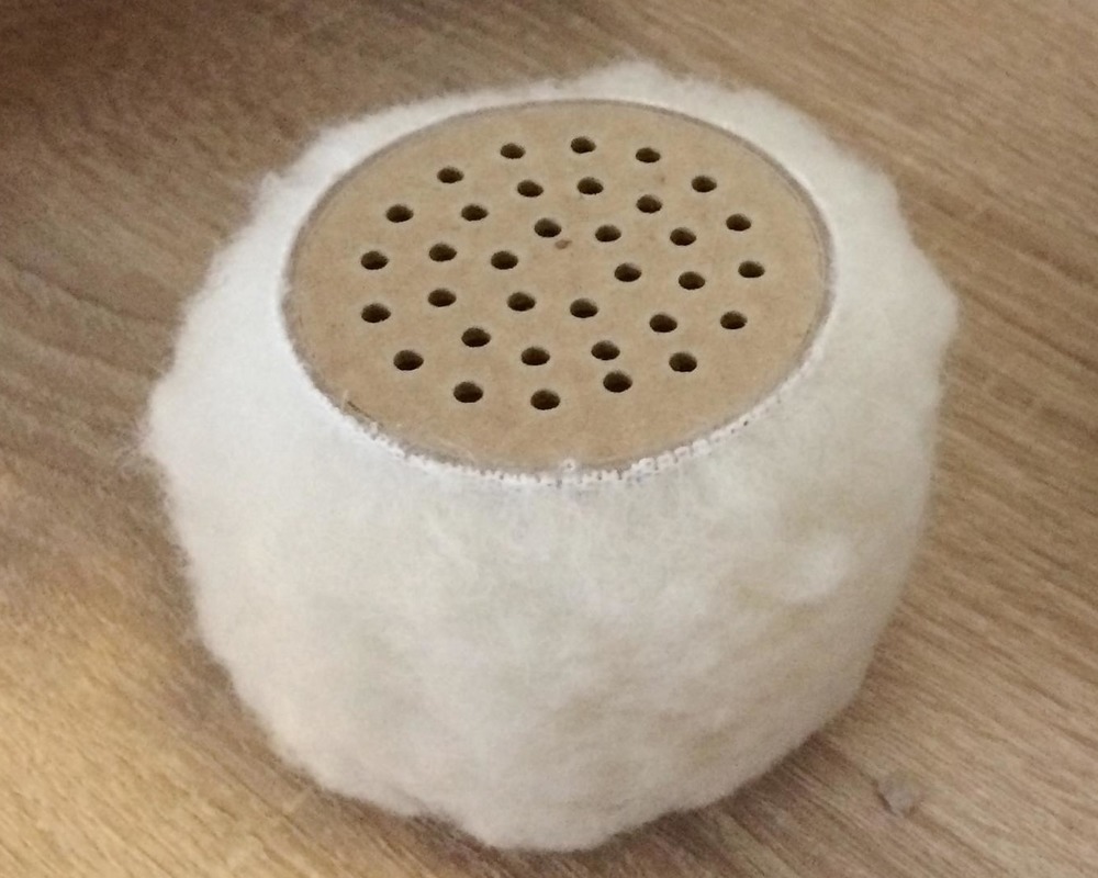 Blökdose Wollplüsch schwarz - wollweiß Blökdose Wollplüsch schwarz - wollweiß von Edelsternchen