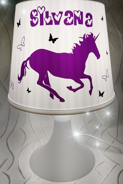 Nachttischlampe / Tischleuchte / Schlummerlicht mit Lieblingsmotiv und Name Nachttischlampe / Tischleuchte / Schlummerlicht mit Lieblingsmotiv und Name von La Krea Le