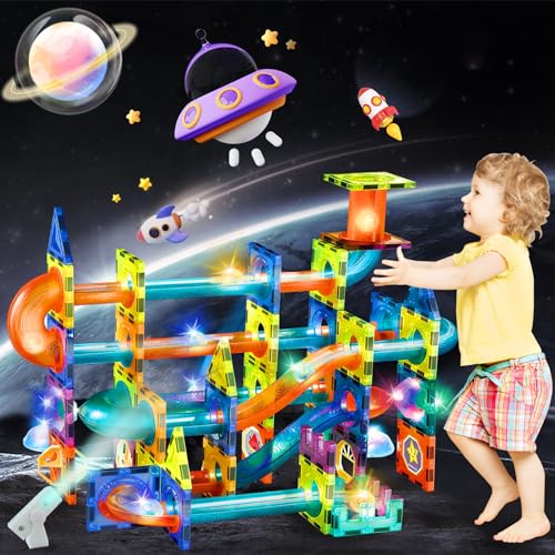 Magnetische Bausteine 75 Stück Murmelbahn Magnete Kinder, Magnetic Bauklötze Baukasten Spielzeug ab 3 Jahre, Kreatives 3D Magnetbausteine, Magnetspiel Geschenke für Jungen Mädchen Hause & Schulen Magnetische Bausteine 75 Stück Murmelbahn Magnete Kinder, Magnetic Bauklötze Baukasten Spielzeug ab 3 Jahre, Kreatives 3D Magnetbausteine, Magnetspiel Geschenke für Jungen Mädchen Hause & Schulen von 4-Pejiijar