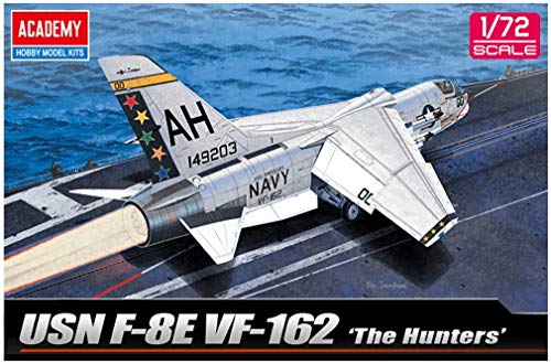 Academy AC12521-1/72 F-8E VF-162 The Hunters von Academy