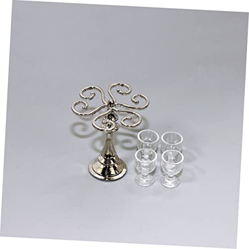 ADOCARN Miniature Food Play Set Puppenhaus Bar Theke mit Silbernem Becherhalter Eckigen Gläsern Theke Hockern Miniatur Puppenhaus Zubehör für DIY Dekoration und Sammler ADOCARN Miniature Food Play Set Puppenhaus Bar Theke mit Silbernem Becherhalter Eckigen Gläsern Theke Hockern Miniatur Puppenhaus Zubehör für DIY Dekoration und Sammler von ADOCARN