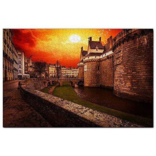 Frankreich, Schloss der Herzöge der Bretagne, Nantes, Puzzle, 200 Teile, Spiel, Kunstwerk, Reisesouvenir, 35 x 25 cm Frankreich, Schloss der Herzöge der Bretagne, Nantes, Puzzle, 200 Teile, Spiel, Kunstwerk, Reisesouvenir, 35 x 25 cm von AFHMZ