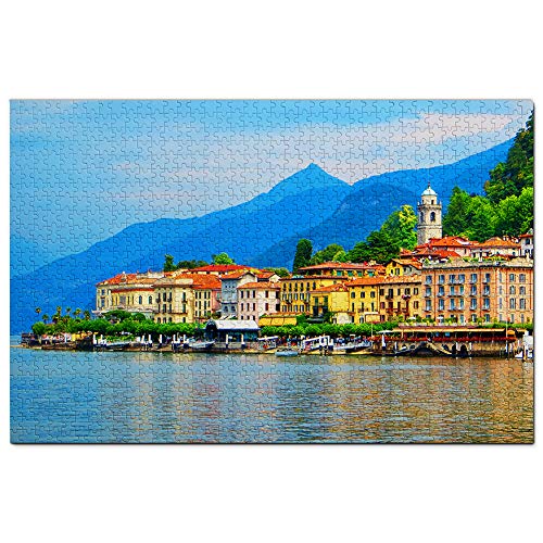 Italien, Comer See, Bellagio Hafen, Puzzle 1000 Teile, Spiel, Kunstwerk, Reise-Souvenir, 100 x 70 cm Italien, Comer See, Bellagio Hafen, Puzzle 1000 Teile, Spiel, Kunstwerk, Reise-Souvenir, 100 x 70 cm von AFHMZ