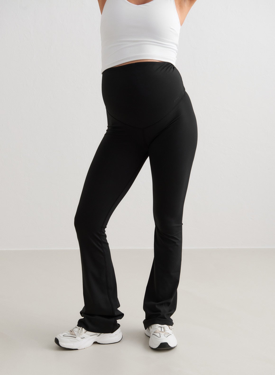 aim'n Sense Maternity Flare Schwangerschaftsleggings, Schwarz, S aim'n Sense Maternity Flare Schwangerschaftsleggings, Schwarz, S von AIM'N