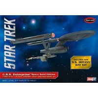 ROUND2 593908 1:1000 Star Trek TOS USS Enterprise Space Seed Edition von AMT/MPC