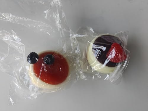 Anboor 2 Stück Wolkenkuchen-Quetschspielzeug, weicher, realistischer Soufflé-Kuchen-Stressball, Stressabbau für Kinder und Erwachsene, Geburtstagsgeschenk für Autisten (Erdbeere, Blaubeere) von ANBOOR