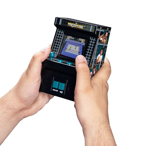 Basic Fun Arcade Classics Mini WWE – Retro-Handheld-Spiel mit Joystick, Farbdisplay & Soundeffekten – Für Fans & Sammler Basic Fun Arcade Classics Mini WWE – Retro-Handheld-Spiel mit Joystick, Farbdisplay & Soundeffekten – Für Fans & Sammler von Basic Fun