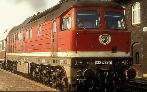 Arnold HN2599S DR, Diesellokomotive 132 483-9, rot mit grauem, silbernem Dach, EpIV, mit DCC Sounddecoder Diesellokomotive von ARNOLD