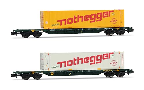 Arnold HN6657 2er-Pack 4-achsiger Containerwagen in grüner Lackierung, beladen mit 45 Containern, Davon 1 x weiß, rollendes Material – Wagen von ARNOLD