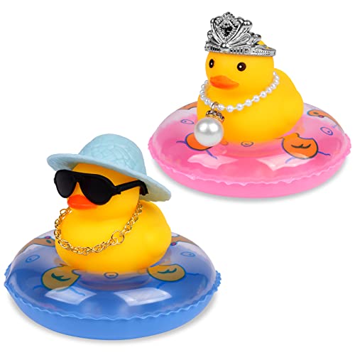 AUAUY Gelbe Gummiente, 11 Stück Badeente im Schwimmreif Auto Ornamente mit Sonnenhüten Sonnenbrille Goldenen Ketten Krone und Schwimmringen für Zimmer Auto Armaturenbrett Dekoration von AUAUY