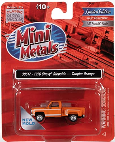 AW Auto World Classic Metal Works 1976 Chevy Stepside Pickup (Tangier Orange) Maßstab 1:87 HO von AW AUTO WORLD