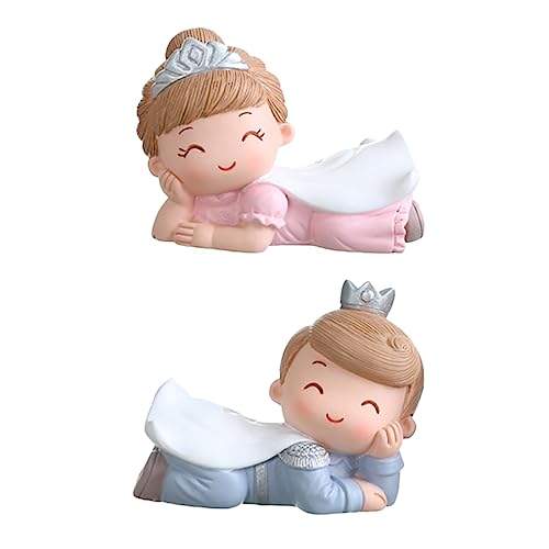 2 Stück Mini Figuren Cake Toppers aus Resin Dekoration für Geburtstagskuchen und Auto Innenraum Niedliches Backzubehör von Abaodam