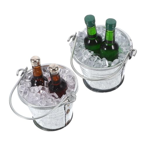 Abaodam 2 Sätze Miniatur Bierflaschen Set für Puppenhaus Set mit Eimer und Eiswürfeln für Bar Szenen Dekorationen im Puppenhaus Abaodam 2 Sätze Miniatur Bierflaschen Set für Puppenhaus Set mit Eimer und Eiswürfeln für Bar Szenen Dekorationen im Puppenhaus von Abaodam