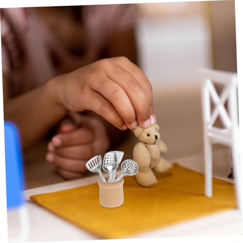 Abaodam 5 Stück Maßstab Detailgetreue Kochwerkzeuge mit Eimer Realistische Miniatur Küchenaccessoires für Puppenhaus Dekoration und Kreatives Rollenspiel Abaodam 5 Stück Maßstab Detailgetreue Kochwerkzeuge mit Eimer Realistische Miniatur Küchenaccessoires für Puppenhaus Dekoration und Kreatives Rollenspiel von Abaodam