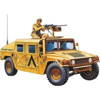 ACADEMY 13241 1:35 M-1025 von Academy