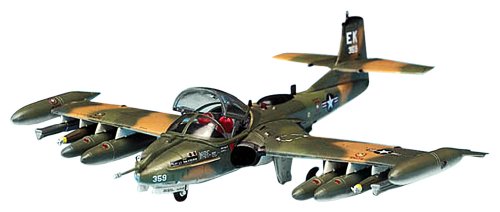 Academy A-37B DRAGON FL 1:72 von Academy