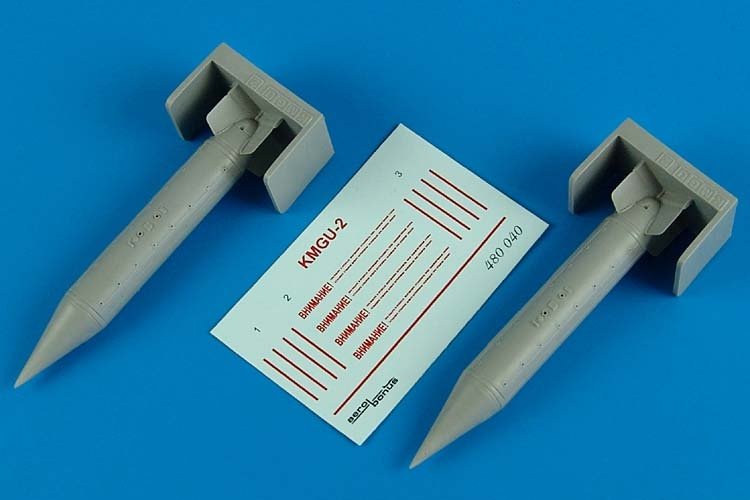 KMGU-2Russian submunition dispencers KMGU-2Russian submunition dispencers von Aerobonus