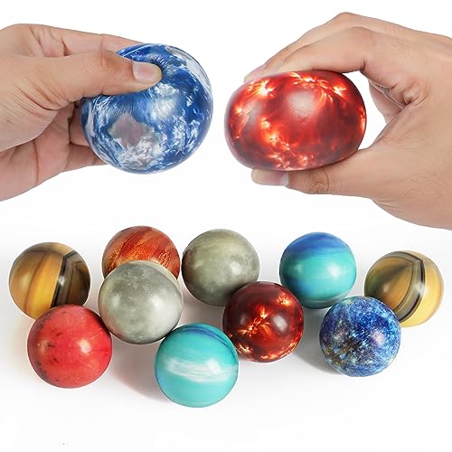 Ainiv Anti Stress Spielzeug Bälle, 12 Stück Planetenmuster Stressball, 6cm Schaum Stressabbau Bälle, Stressabbau Spielzeug für Kinder Erwachsene Mitgebsel Gastgeschenke Kindergeburtstag Weihnachten von Ainiv