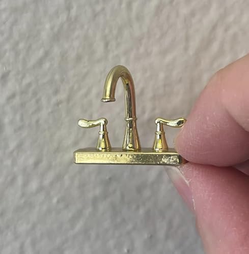 Miniatur Puppenhaus Golden Badezimmer Wasserhahn Kunststoff Wasserhahn 1:12 Maßstab 0,75 Zoll Höhe Doppelgriff Miniatur Puppenhaus Golden Badezimmer Wasserhahn Kunststoff Wasserhahn 1:12 Maßstab 0,75 Zoll Höhe Doppelgriff von Air-Ads Supplies
