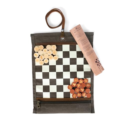 Alaskan MAKER - Schachspiel & Damen 2-in-1 – Teppich aus gewachstem Segeltuch zum Aufrollen – Spielsteine aus Holz – Riemen aus Vollnarbenleder – ideal für Reisen & Spielen überall (Khaki) von Alaskan MAKER