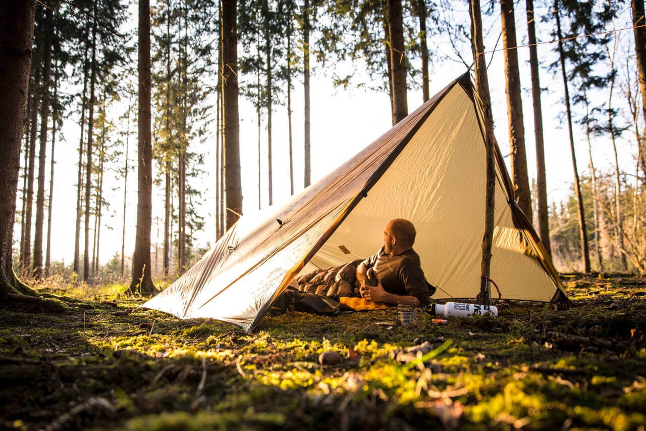 Adventure Wing Tarp - Regendach mit Rundum-Windschutz von Amazonas