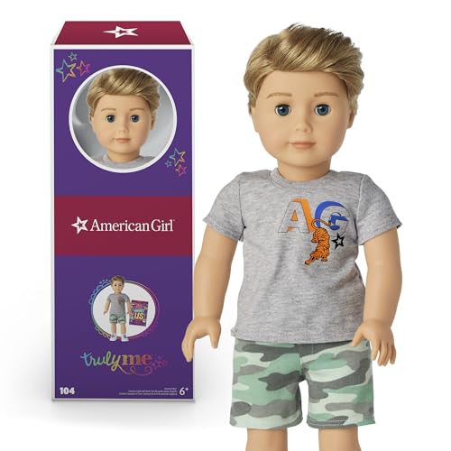 American Girl Truly Me Puppe Nr. 104, 45,7 cm, mit blauen Augen, karamellfarbenem Haar, heller Haut, Camouflage-Shorts und grauem T-Shirt, f r Kinder ab 6 Jahren von American Girl