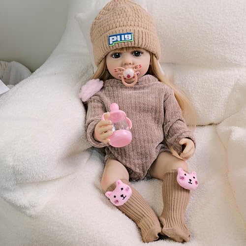Anano 55cm Waschbare Reborn Baby Mädchen Vollsilikon Mit Blonden Haaren, Silikon Newborn Baby Puppe Mit Dicken Bäckchen, Inkl. Süßem Hut & Söckchen, Geschenk Für Kinder Ab 3+ von Anano
