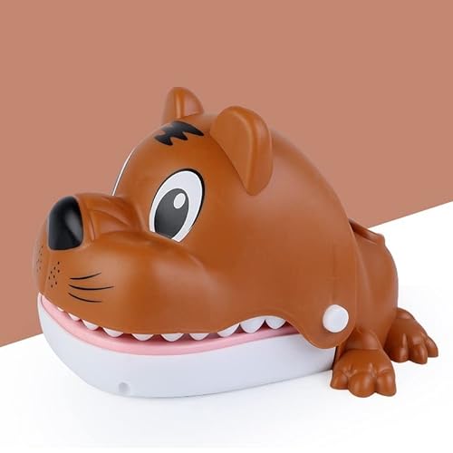 Niedlichen Hund mit Zahnweh Bulldogge Spiel Beißende Getränk Spiel Krokodil von Andriez