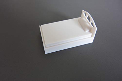 1 Modell Einzelbett weiß für Modellbau 1:50, Modelleisenbahn Spur 0 von ARCHIFREUNDE