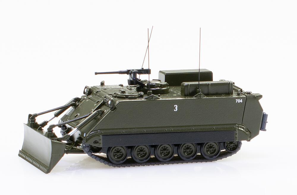 M113 Geniepanzer 63 mit Räumschild - Museum Burgdorf M113 Geniepanzer 63 mit Räumschild - Museum Burgdorf von Arwico Collector Edition