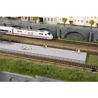 Auhagen 43688 TT Bahnsteig ohne Überdachung Auhagen 43688 TT Bahnsteig ohne Überdachung von Auhagen
