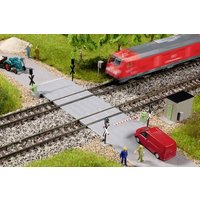 Auhagen 44649 N Au Bahnübergang - Halbschranke Auhagen 44649 N Au Bahnübergang - Halbschranke von Auhagen