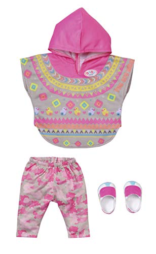 BABY born Deluxe Trendy Poncho 43 cm - Puppenkleidung für 43 cm Puppen mit Poncho, Hose und Schuhen, 830161, Zapf Creation BABY born Deluxe Trendy Poncho 43 cm - Puppenkleidung für 43 cm Puppen mit Poncho, Hose und Schuhen, 830161, Zapf Creation von BABY Born