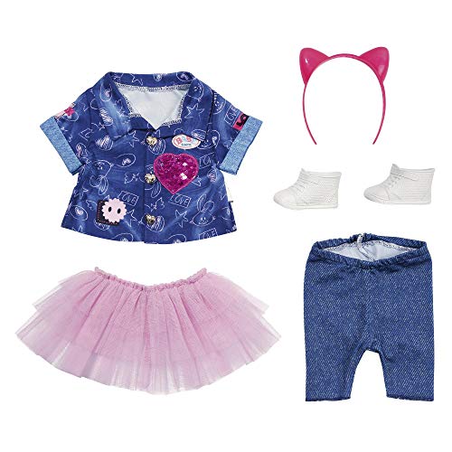 BABY born Deluxe Jeans-Kleid Spiel Set für 43cm Puppe - Einfach für Kleine Hände, Kreatives Spiel fördert Empathie & Soziale Fähigkeiten, für Kleinkinder ab 3 Jahren - Inklusive Shirt & mehr von BABY Born