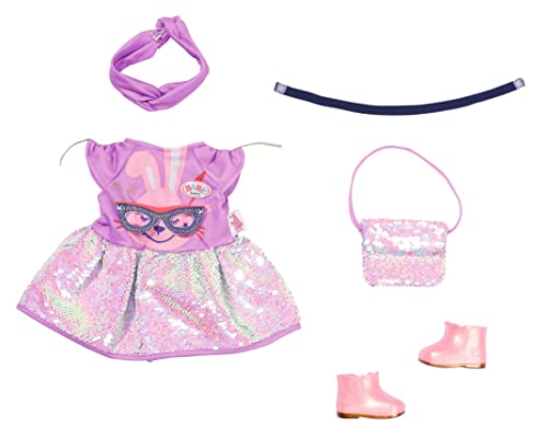BABY born Zapf Creation 830796 Deluxe Happy Birthday Outfit 43 cm Puppenkleid und Handtasche mit Glitzer-Wendepailletten, abnehmbaren lila Haarband, Maske und rosa Puppenschuhen BABY born Zapf Creation 830796 Deluxe Happy Birthday Outfit 43 cm Puppenkleid und Handtasche mit Glitzer-Wendepailletten, abnehmbaren lila Haarband, Maske und rosa Puppenschuhen von BABY Born