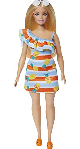 Barbie-Puppe, liebt den Ozean Serie, blonden Haaren, Ananas Kleid, weiße Sonnenbrille, orange Sandalen, inkl Puppe, Geschenk für Kinder 3 Jahre und älter,HLP92 Barbie-Puppe, liebt den Ozean Serie, blonden Haaren, Ananas Kleid, weiße Sonnenbrille, orange Sandalen, inkl Puppe, Geschenk für Kinder 3 Jahre und älter,HLP92 von Barbie