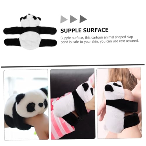 BCOATH 2 Stück Plüsch Panda Slap Armband Kuscheliges Tiermotiv Partygeschenk Kinderfreundlich Weiches Material Sicherer Rand Lustiges Accessoire für Geburtstagsfeiern Kostümpartys BCOATH 2 Stück Plüsch Panda Slap Armband Kuscheliges Tiermotiv Partygeschenk Kinderfreundlich Weiches Material Sicherer Rand Lustiges Accessoire für Geburtstagsfeiern Kostümpartys von BCOATH