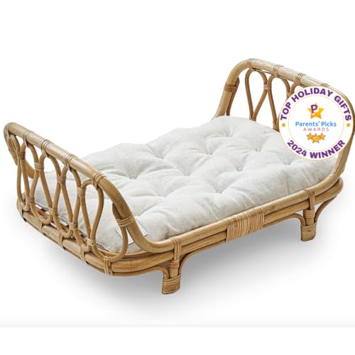 BEBE BASK - Großes Puppenbett aus hochwertigem Rattan, 20 x 12 x 10 cm, handgefertigt und preisgekrönt, Größe für 45,7 cm große Puppen, passend für amerikanische Mädchen und unsere Generation BEBE BASK - Großes Puppenbett aus hochwertigem Rattan, 20 x 12 x 10 cm, handgefertigt und preisgekrönt, Größe für 45,7 cm große Puppen, passend für amerikanische Mädchen und unsere Generation von BEBE BASK