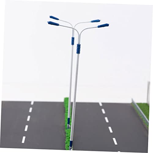BEBEMOKO 2 Stück Weißlicht Langlebige Mini Straßenlampen für Sandtisch Szene Dekor Wetterbeständig Geeignet für Modellhäuser und Mini Gartenlandschaften BEBEMOKO 2 Stück Weißlicht Langlebige Mini Straßenlampen für Sandtisch Szene Dekor Wetterbeständig Geeignet für Modellhäuser und Mini Gartenlandschaften von BEBEMOKO