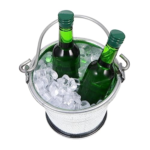 BESPORTBLE 1Satz Kleines Bierflaschen Set mit Eimer und Eiswürfeln Dekorative für Puppenhäuser und Mikrolandschaften für Kreative DIY Projekte und Fotodekorationen BESPORTBLE 1Satz Kleines Bierflaschen Set mit Eimer und Eiswürfeln Dekorative für Puppenhäuser und Mikrolandschaften für Kreative DIY Projekte und Fotodekorationen von BESPORTBLE
