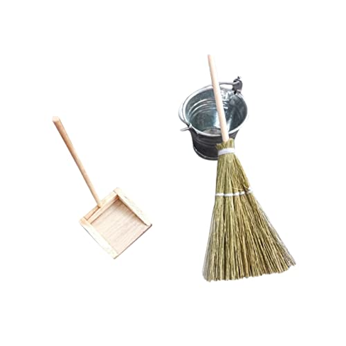 BESPORTBLE 1Satz Mini Hauszubehör Mini Reinigungswerkzeug Mit Besen Müllschaufel Und Eimer Für Kreative Spielwelten Für Szenen Und Spielzeugmodelle Verschiedenen BESPORTBLE 1Satz Mini Hauszubehör Mini Reinigungswerkzeug Mit Besen Müllschaufel Und Eimer Für Kreative Spielwelten Für Szenen Und Spielzeugmodelle Verschiedenen von BESPORTBLE