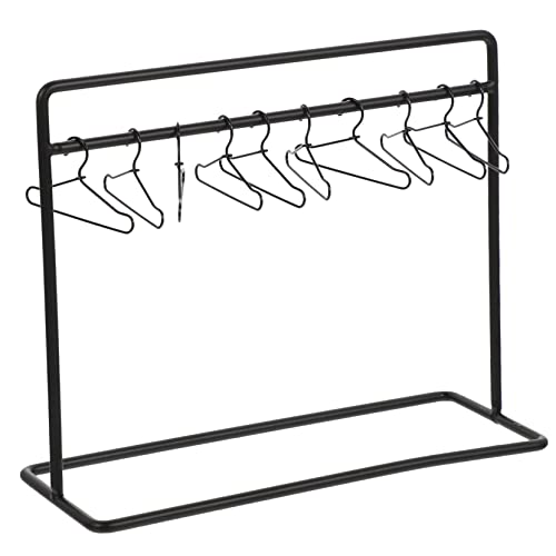 BESPORTBLE 1Satz Miniaturkleider Rack mit Puppenbügeln Puppenmöbel für Puppenbekleidung Elegantes Design für Puppenschrank und Dekoration Teiliges BESPORTBLE 1Satz Miniaturkleider Rack mit Puppenbügeln Puppenmöbel für Puppenbekleidung Elegantes Design für Puppenschrank und Dekoration Teiliges von BESPORTBLE