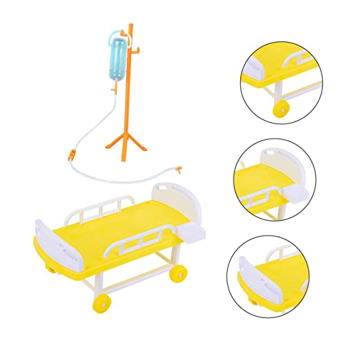 BESPORTBLE 2 Sätze Realistisches Medizinisches Bett Spielset mit Infusionsflasche Stabiles Kunststoffmaterial Kindgerechtes Design für Puppenhaus und Rollenspiel für Kleine von BESPORTBLE