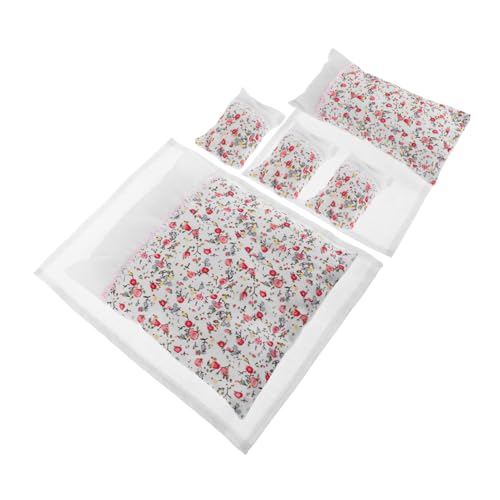 BESPORTBLE 7Stücke Handgefertigte Bettgarnitur Für Babypuppen Bettlaken Bettbezug Und Kissen Puppenhauszubehör Für Realistisches Schlafzimmer BESPORTBLE 7Stücke Handgefertigte Bettgarnitur Für Babypuppen Bettlaken Bettbezug Und Kissen Puppenhauszubehör Für Realistisches Schlafzimmer von BESPORTBLE