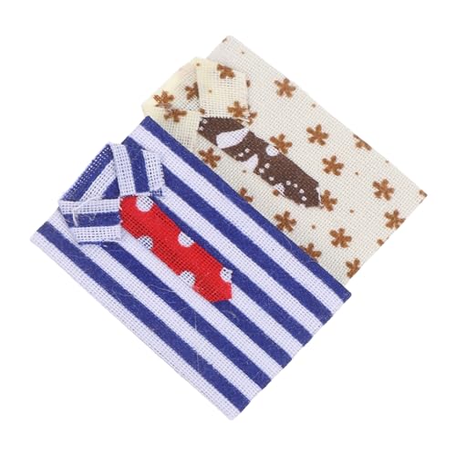 BESTonZON 2 Stück Miniatur Hemd aus Stoff Realistische Puppenhaus Herrenbekleidung für Bjd Figuren Kreative Mini-Ornamente für Diorama und Rollenspiel Kompatibel mit Puppenhaus Zubehör BESTonZON 2 Stück Miniatur Hemd aus Stoff Realistische Puppenhaus Herrenbekleidung für Bjd Figuren Kreative Mini-Ornamente für Diorama und Rollenspiel Kompatibel mit Puppenhaus Zubehör von BESTonZON