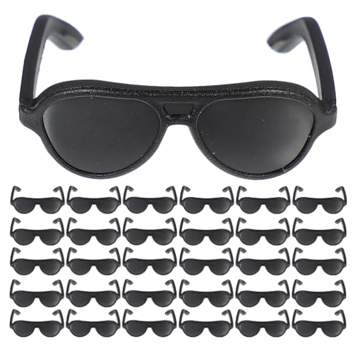 BESTonZON 200 Stück Mini-Puppenbrillen, Miniatur-Sonnenbrillen in Schwarz, winzige Brillen, Spielzeug für Kinder, Anziehpuppen, DIY-Bastelarbeiten, Puppenhaus-Zubehör BESTonZON 200 Stück Mini-Puppenbrillen, Miniatur-Sonnenbrillen in Schwarz, winzige Brillen, Spielzeug für Kinder, Anziehpuppen, DIY-Bastelarbeiten, Puppenhaus-Zubehör von BESTonZON