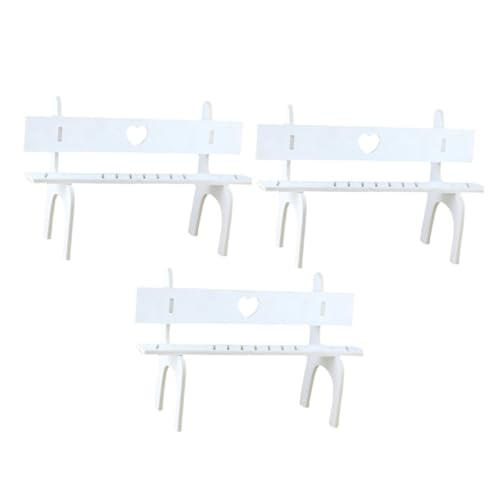 BESTonZON 3 Stück Teiliges Miniatur Puppenstuhl Weiß Stabiles Deko Hocker Geeignet als Hocker für Langbeinige Puppen und Dekorativer Fotorequisite von BESTonZON