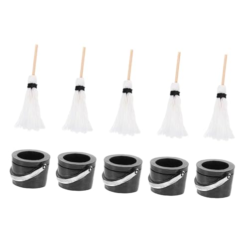 BESTonZON 5 Sätze Miniatur Mop Modell Teilig Weiße Mops Schwarze Eimer Detailreiches Puppenhaus Zubehör Halloween Miniatur Dekoration Realistische Mikro Landschaftsdeko für Mini Haus BESTonZON 5 Sätze Miniatur Mop Modell Teilig Weiße Mops Schwarze Eimer Detailreiches Puppenhaus Zubehör Halloween Miniatur Dekoration Realistische Mikro Landschaftsdeko für Mini Haus von BESTonZON