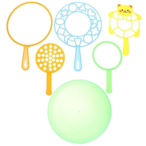 BESTonZON 6 Stück Teiliges Cartoon Seifenblasen Set Lustige Handheld Bubble Sticks für Tragbar für Outdoor Aktivitäten Geeignet für Sommer und Familienfeiern Farben Zufällig Zufällige Farbe BESTonZON 6 Stück Teiliges Cartoon Seifenblasen Set Lustige Handheld Bubble Sticks für Tragbar für Outdoor Aktivitäten Geeignet für Sommer und Familienfeiern Farben Zufällig Zufällige Farbe von BESTonZON